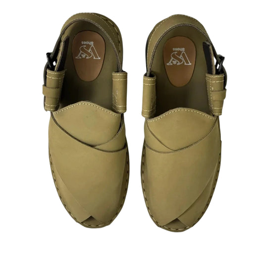 sandal